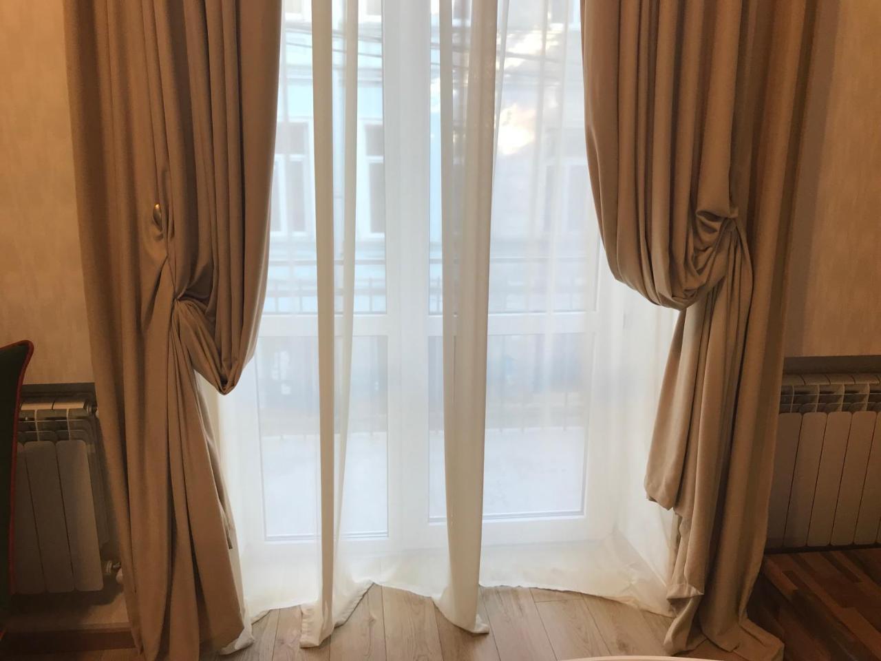 Full Comfort Apartment On Aghmashenebeli Tbilisi Ngoại thất bức ảnh