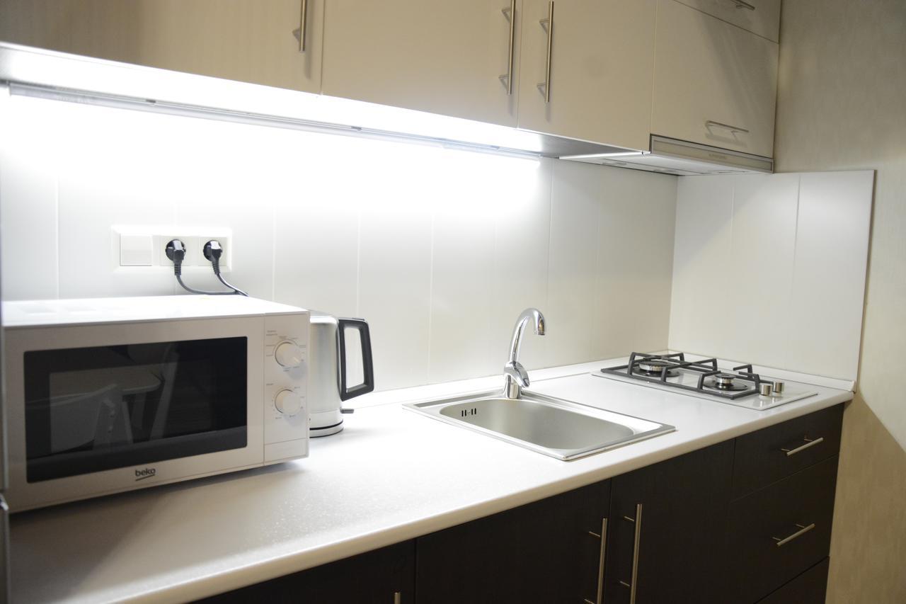 Full Comfort Apartment On Aghmashenebeli Tbilisi Ngoại thất bức ảnh